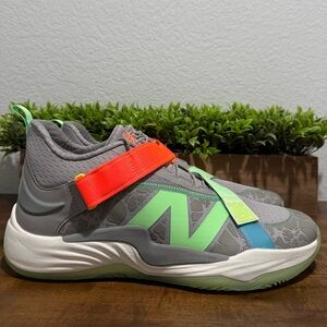 New Balance Lindor 2 FuelCell Gray/Green Baseball Turf Shoes Men’s Size 14